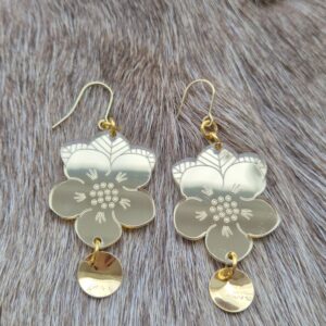 Hillankukka kulta tai hopea